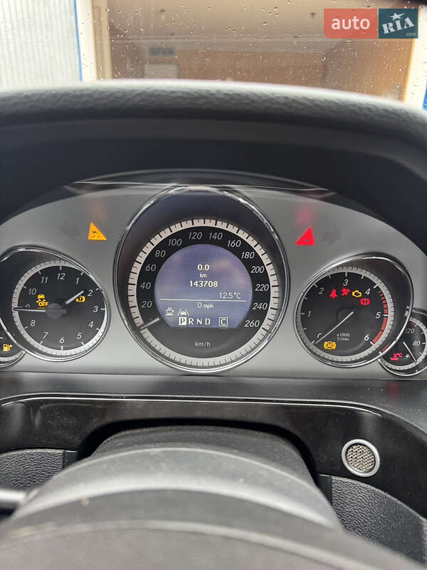 Седан Mercedes-Benz E-Class 2009 в Южноукраинске