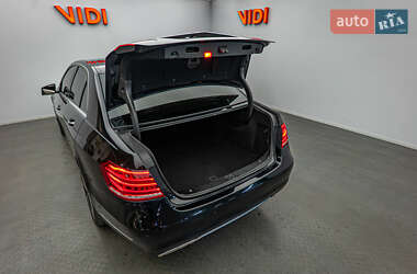 Седан Mercedes-Benz E-Class 2015 в 