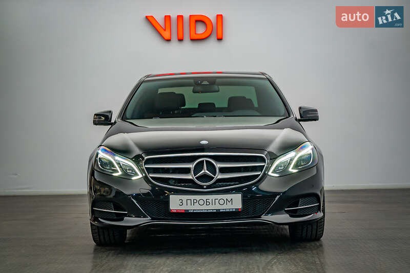 Седан Mercedes-Benz E-Class 2015 в Киеве