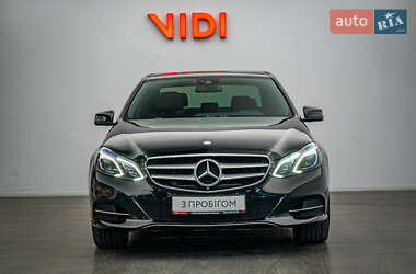 Седан Mercedes-Benz E-Class 2015 в 