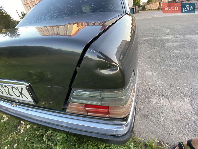 Седан Mercedes-Benz E-Class 1992 в Тернополі