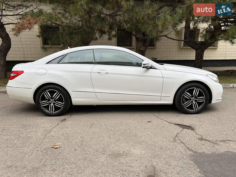 Купе Mercedes-Benz E-Class 2012 в Одесі