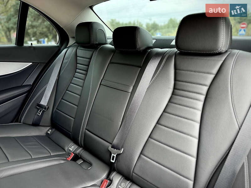 Седан Mercedes-Benz E-Class 2020 в Киеве фото 51 Седан Mercedes-Benz E-Class 2020 в Киеве