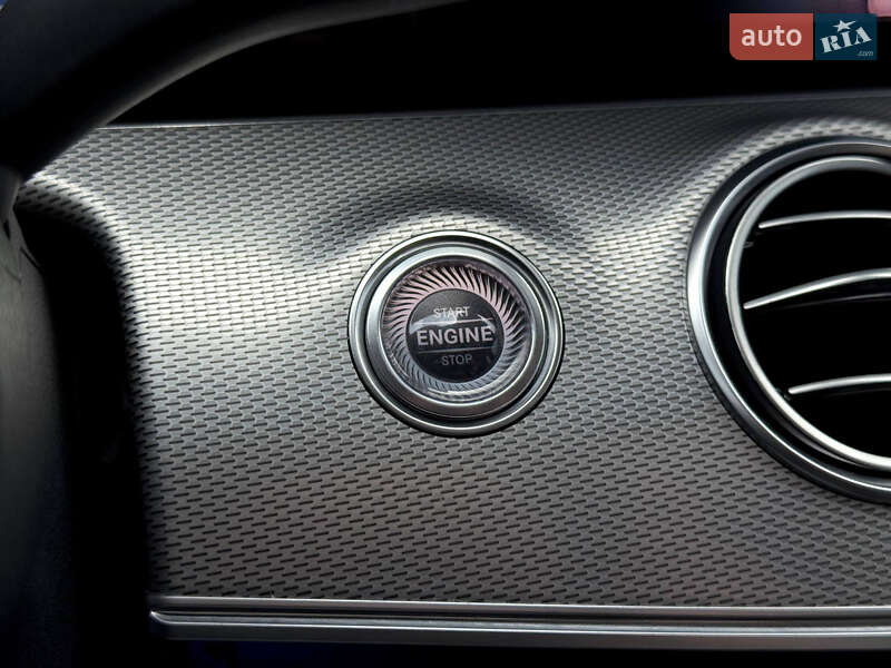 Седан Mercedes-Benz E-Class 2020 в Киеве фото 77 Седан Mercedes-Benz E-Class 2020 в Киеве
