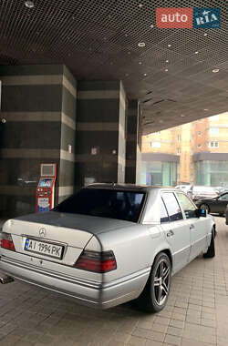 Седан Mercedes-Benz E-Class 1994 в 