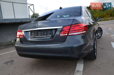 Седан Mercedes-Benz E-Class 2013 в 