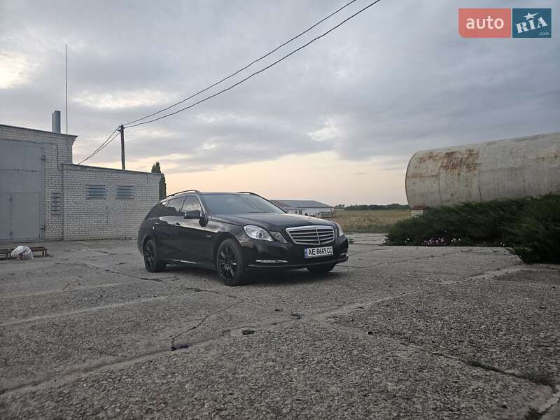 Універсал Mercedes-Benz E-Class 2011 в Дніпрі фото 9 Універсал Mercedes-Benz E-Class 2011 в Дніпрі
