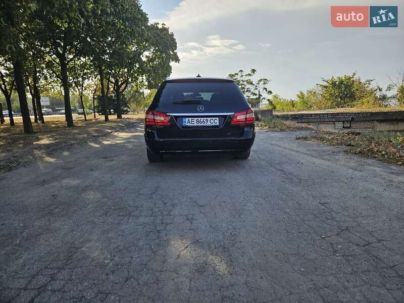 Універсал Mercedes-Benz E-Class 2011 в Дніпрі фото 14 Універсал Mercedes-Benz E-Class 2011 в Дніпрі