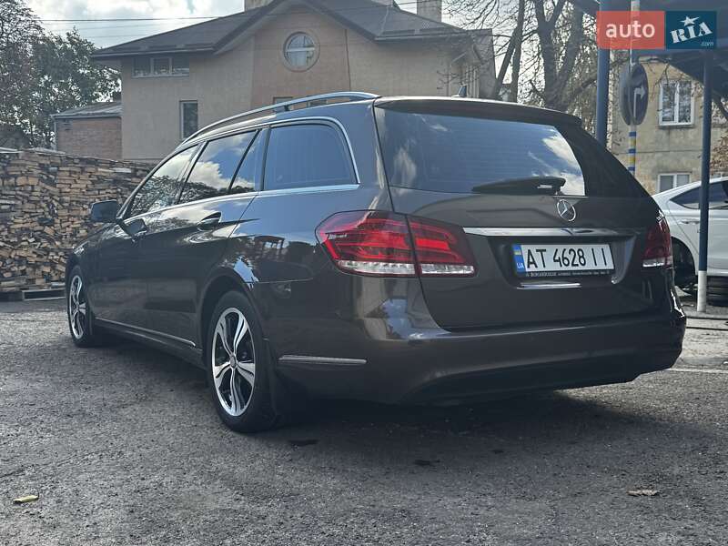 Универсал Mercedes-Benz E-Class 2013 в Львове фото 6 Универсал Mercedes-Benz E-Class 2013 в Львове