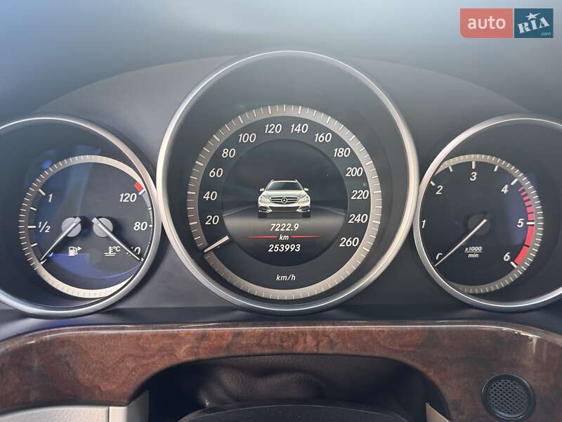 Универсал Mercedes-Benz E-Class 2013 в Львове фото 23 Универсал Mercedes-Benz E-Class 2013 в Львове