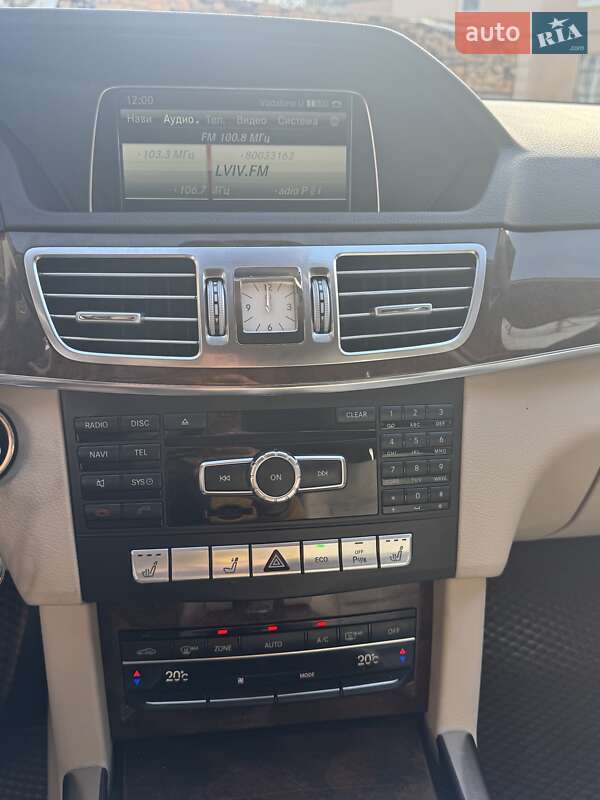 Универсал Mercedes-Benz E-Class 2013 в Львове фото 26 Универсал Mercedes-Benz E-Class 2013 в Львове