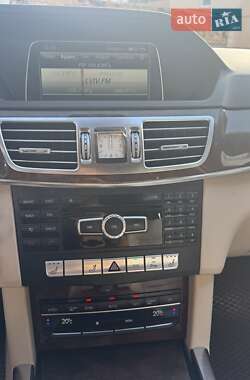 Універсал Mercedes-Benz E-Class 2013 в 