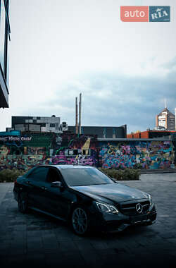 Седан Mercedes-Benz E-Class 2013 в Києві