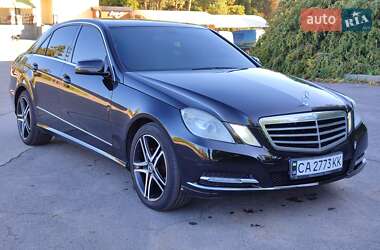 Седан Mercedes-Benz E-Class 2012 в 