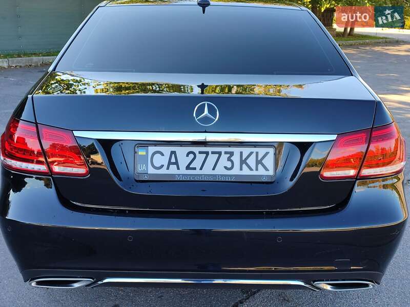 Седан Mercedes-Benz E-Class 2012 в Умані