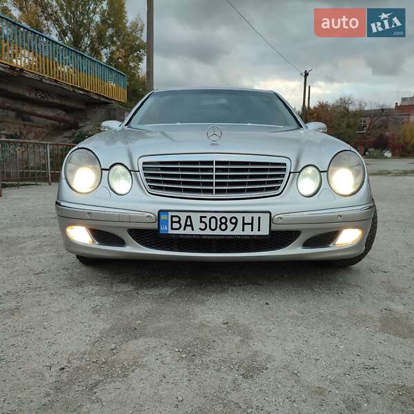 Седан Mercedes-Benz E-Class 2002 в Кропивницком