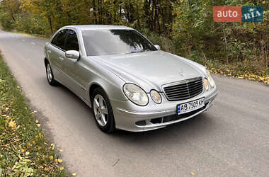 Седан Mercedes-Benz E-Class 2004 в 