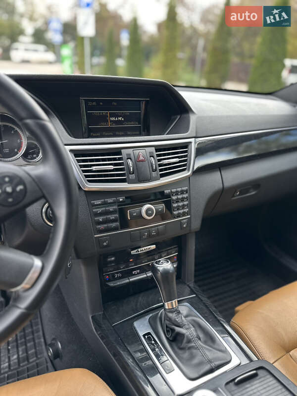 Седан Mercedes-Benz E-Class 2011 в Житомире фото 13 Седан Mercedes-Benz E-Class 2011 в Житомире