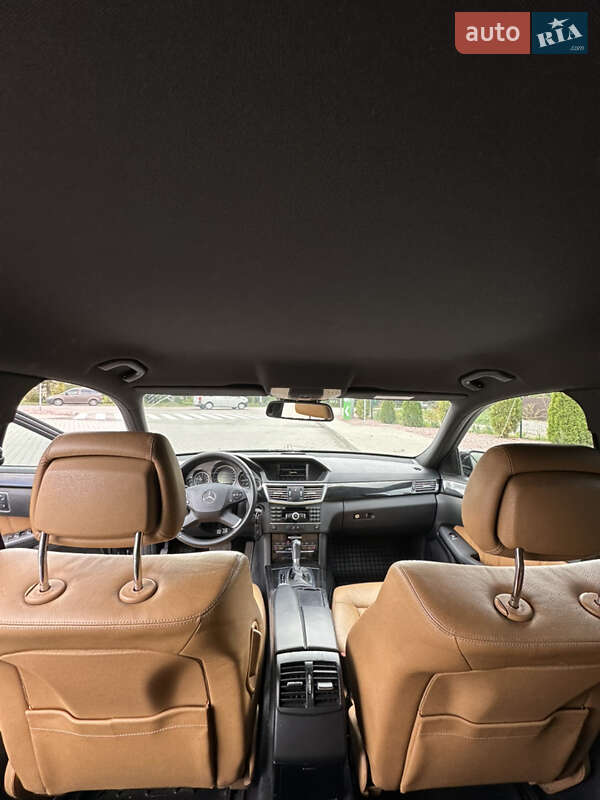 Седан Mercedes-Benz E-Class 2011 в Житомире фото 18 Седан Mercedes-Benz E-Class 2011 в Житомире
