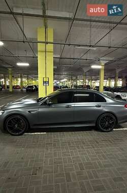 Седан Mercedes-Benz E-Class 2018 в 