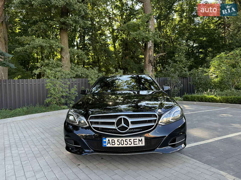 Седан Mercedes-Benz E-Class 2014 в 