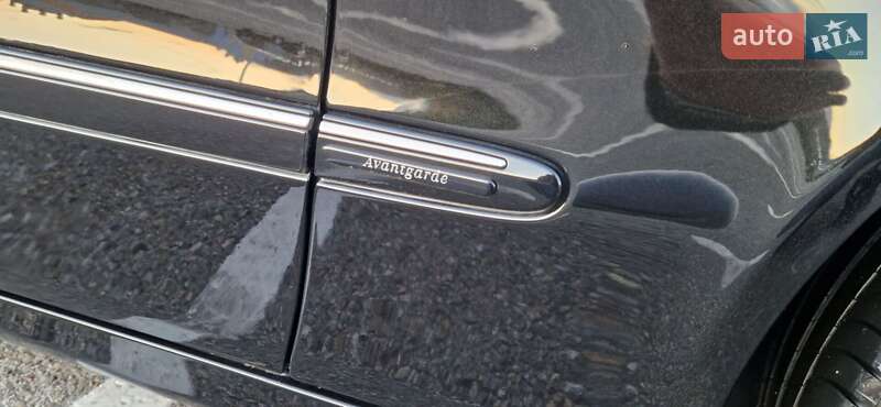 Седан Mercedes-Benz E-Class 2008 в Черновцах