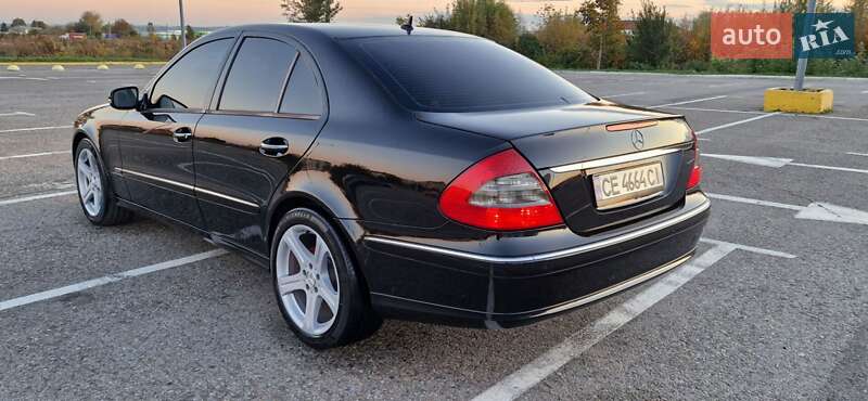 Седан Mercedes-Benz E-Class 2008 в Черновцах