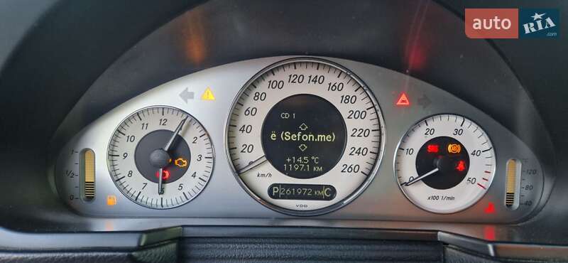 Седан Mercedes-Benz E-Class 2008 в Черновцах