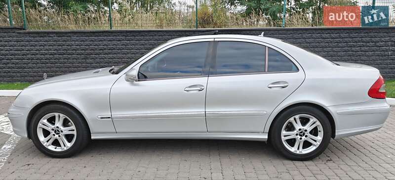 Седан Mercedes-Benz E-Class 2007 в Ровно фото 18 Седан Mercedes-Benz E-Class 2007 в Ровно
