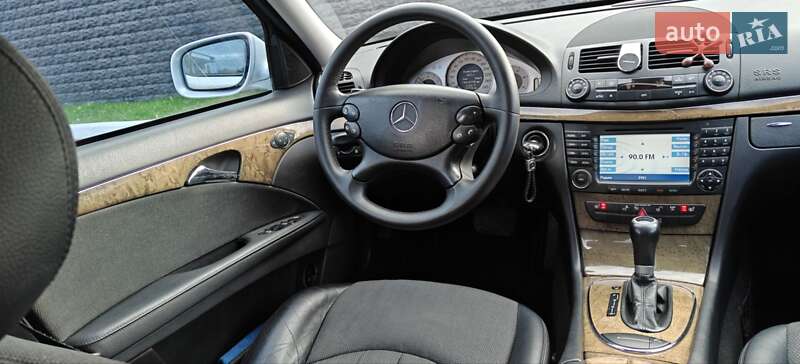Седан Mercedes-Benz E-Class 2007 в Ровно фото 15 Седан Mercedes-Benz E-Class 2007 в Ровно