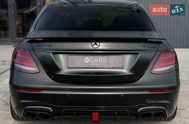 Седан Mercedes-Benz E-Class 2019 в 