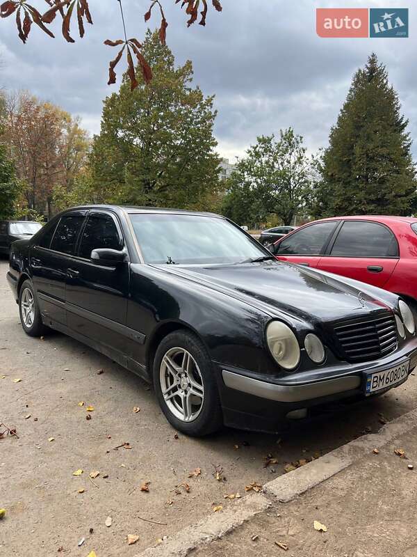 Седан Mercedes-Benz E-Class 2001 в Полтаві