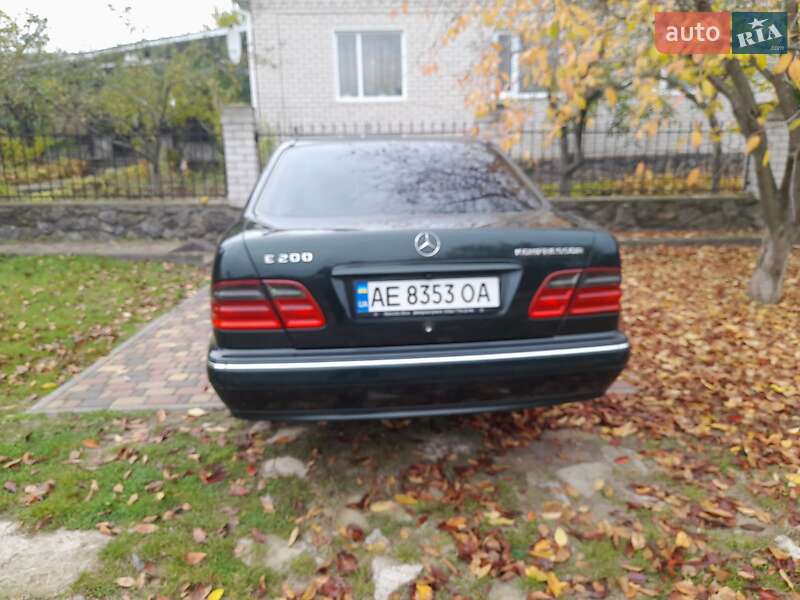 Седан Mercedes-Benz E-Class 2001 в Прилуках фото 6 Седан Mercedes-Benz E-Class 2001 в Прилуках
