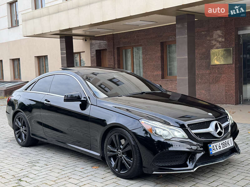 Купе Mercedes-Benz E-Class 2016 в 