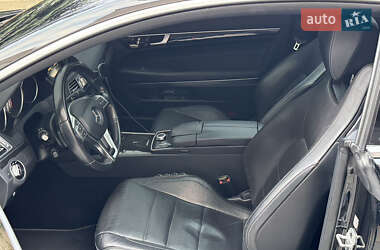 Купе Mercedes-Benz E-Class 2016 в 