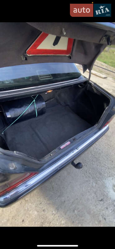 Седан Mercedes-Benz E-Class 1995 в Глибокій фото 12 Седан Mercedes-Benz E-Class 1995 в Глибокій