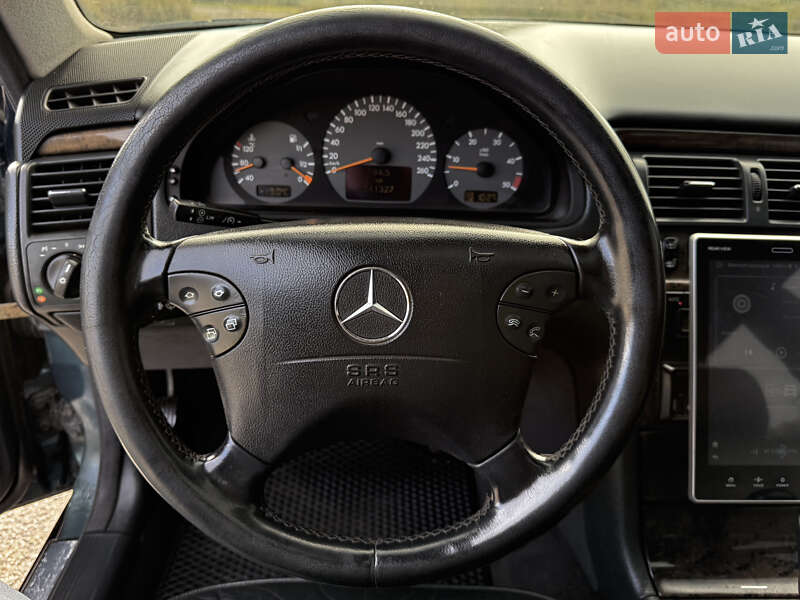 Седан Mercedes-Benz E-Class 2000 в Казатине
