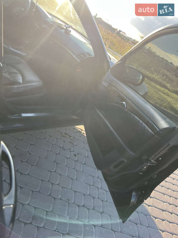Універсал Mercedes-Benz E-Class 2004 в Львові фото 10 Універсал Mercedes-Benz E-Class 2004 в Львові