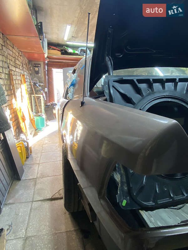 Седан Mercedes-Benz E-Class 1993 в Коцюбинском фото 8 Седан Mercedes-Benz E-Class 1993 в Коцюбинском