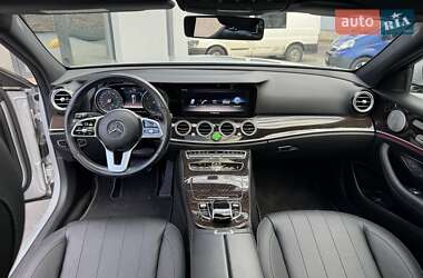 Седан Mercedes-Benz E-Class 2019 в 