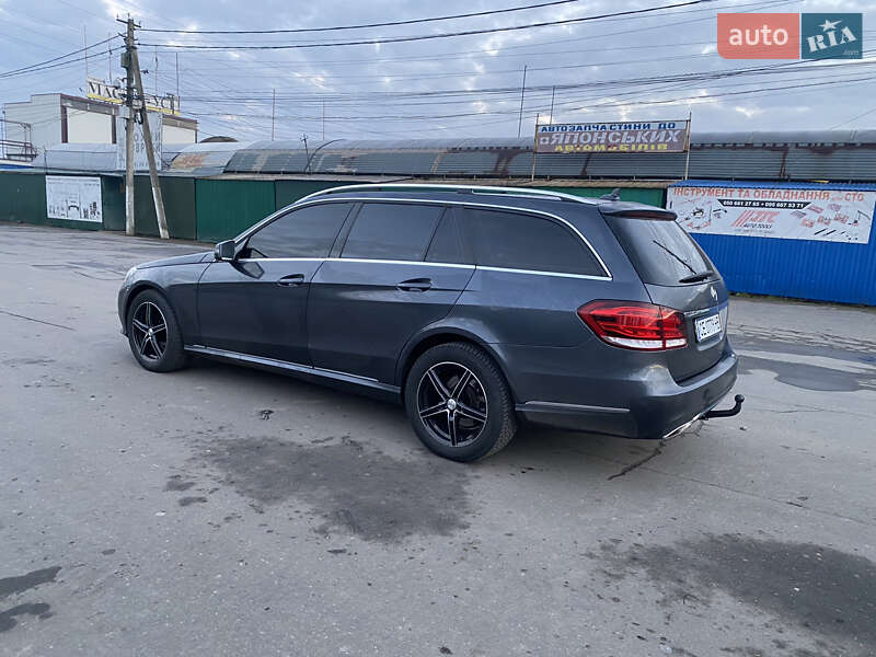 Универсал Mercedes-Benz E-Class 2015 в Черновцах фото 13 Универсал Mercedes-Benz E-Class 2015 в Черновцах