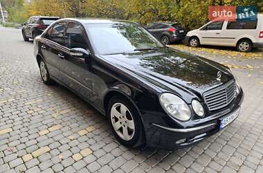 Седан Mercedes-Benz E-Class 2004 в 