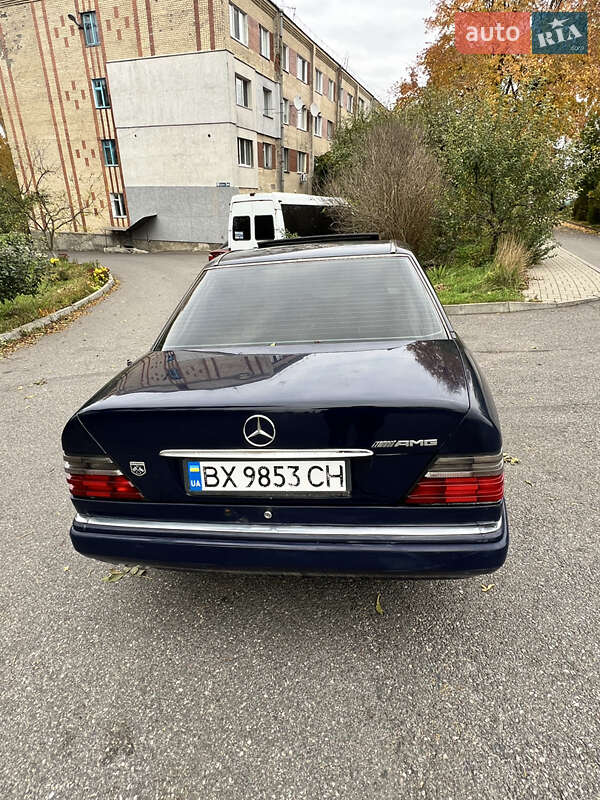Седан Mercedes-Benz E-Class 1994 в Хмельницком
