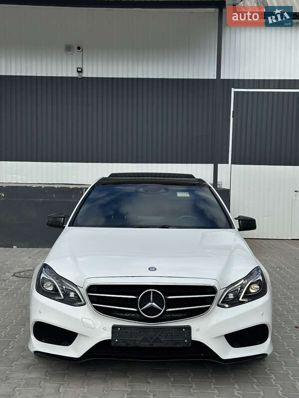 Седан Mercedes-Benz E-Class 2013 в Коломые