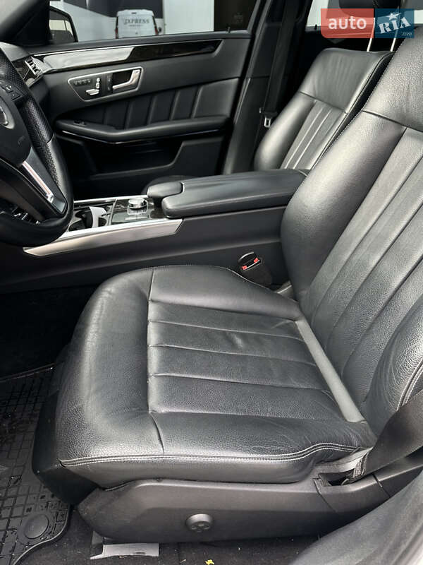 Седан Mercedes-Benz E-Class 2013 в Коломые