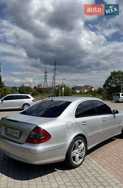 Седан Mercedes-Benz E-Class 2002 в 