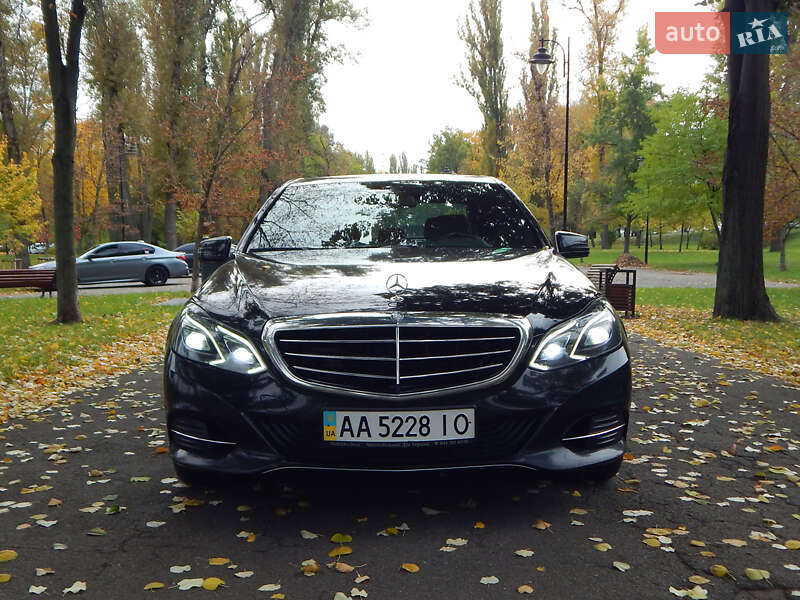 Седан Mercedes-Benz E-Class 2013 в Києві