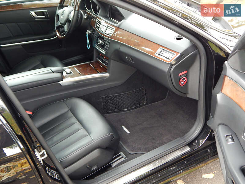 Седан Mercedes-Benz E-Class 2013 в Києві