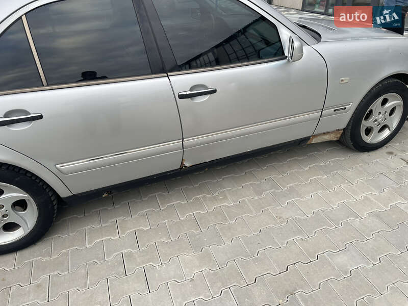 Седан Mercedes-Benz E-Class 1999 в Тернополе фото 3 Седан Mercedes-Benz E-Class 1999 в Тернополе