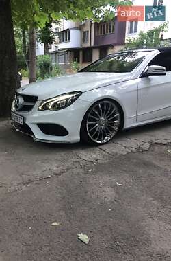 Кабриолет Mercedes-Benz E-Class 2013 в 